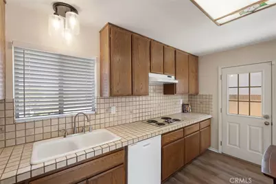 5339 Stevely, Lakewood, CA 90713 - Photo 12