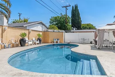 2113 W Niobe, Anaheim, CA 92804 - Photo 30