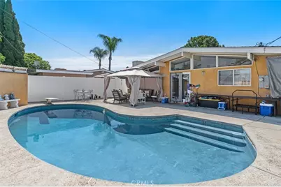 2113 W Niobe, Anaheim, CA 92804 - Photo 36