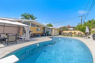 2113 W Niobe, Anaheim, CA 92804 - Photo 36