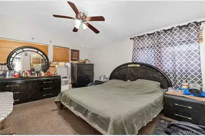 2113 W Niobe, Anaheim, CA 92804 - Photo 18
