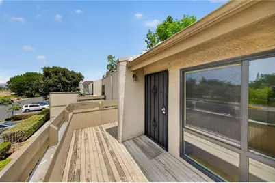 3054 Associated #26, Fullerton, CA 92835 - Photo 12