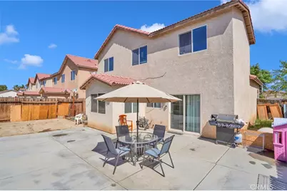 16991 Escala, Victorville, CA 92395 - Photo 40
