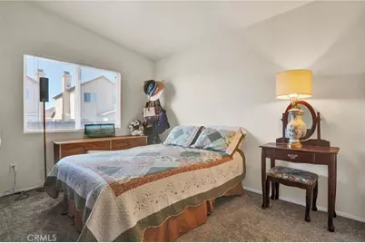 16991 Escala, Victorville, CA 92395 - Photo 32