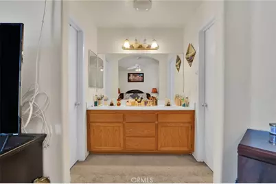 16991 Escala, Victorville, CA 92395 - Photo 36