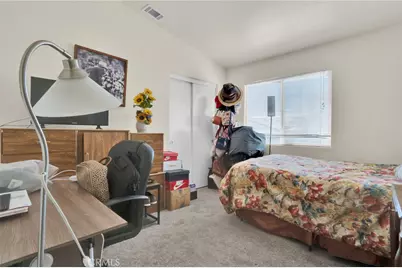 16991 Escala, Victorville, CA 92395 - Photo 30