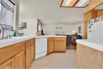 16991 Escala, Victorville, CA 92395 - Photo 14