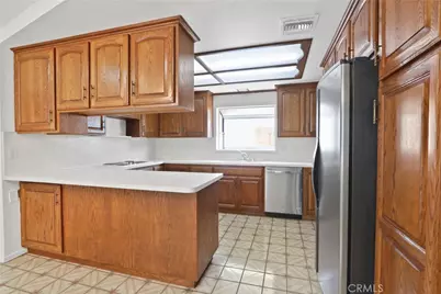 17565 Santa Monica, Fountain Valley, CA 92708 - Photo 2