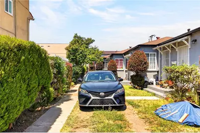 511 W Manchester, Inglewood, CA 90301 - Photo 4