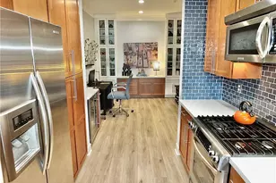 300 E 4th, Long Beach, CA 90802 - Photo 10