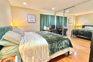 18350 Hatteras, Tarzana, CA 91356 - Photo 22