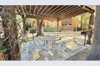 18350 Hatteras #176, Tarzana, CA 91356 - Photo 28
