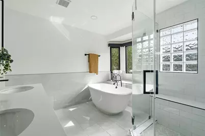 3000 Country Club Drive, Costa Mesa, CA 92626 - Photo 26