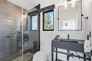 3000 Country Club Dr, Costa Mesa, CA 92626 - Photo 42