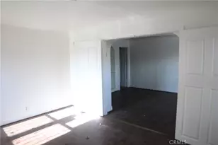3959 S St Andrews, Los Angeles, CA 90062 - Photo 8