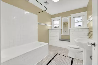 221 Belmont, Long Beach, CA 90803 - Photo 26