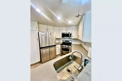 628 Daisy Avenue #222, Long Beach, CA 90802 - Photo 8