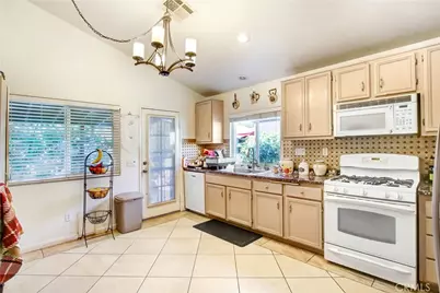 2032 Whitman, San Jacinto, CA 92583 - Photo 4