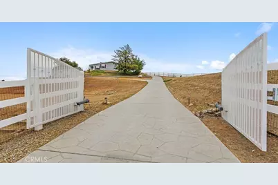 33530 Wright, Menifee, CA 92584 - Photo 42