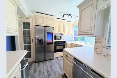 25645 Pine Creek #28, Wilmington, CA 90744 - Photo 6