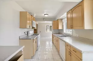 2114 Orange Ave, Santa Ana, CA 92707 - Photo 8