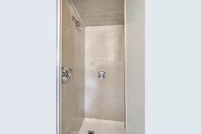 2114 Orange Avenue, Santa Ana, CA 92707 - Photo 10