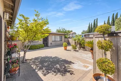 2114 Orange Avenue, Santa Ana, CA 92707 - Photo 2