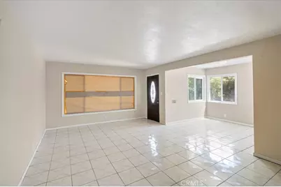 2114 Orange Avenue, Santa Ana, CA 92707 - Photo 6