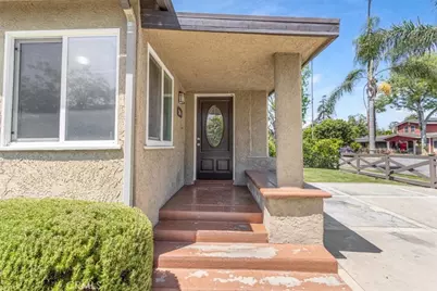 2114 Orange Avenue, Santa Ana, CA 92707 - Photo 4