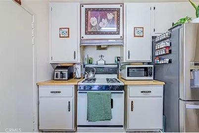 1060 S Rebecca, Pomona, CA 91766 - Photo 24