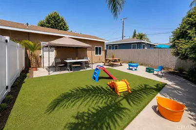 1060 S Rebecca, Pomona, CA 91766 - Photo 20