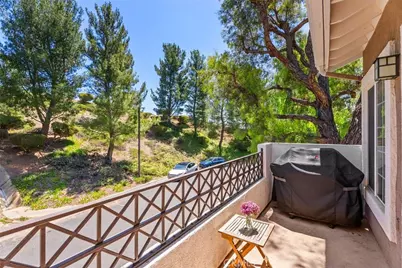 1089 S Daybreak Court, Anaheim Hills, CA 92808 - Photo 14