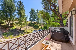 1089 S Daybreak Ct, Anaheim Hills, CA 92808 - Photo 14
