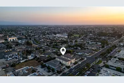 9882 Broadway, Anaheim, CA 92804 - Photo 32