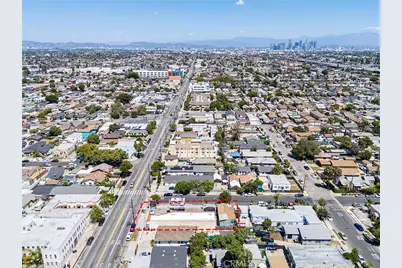 6500 S Hoover, Los Angeles, CA 90044 - Photo 30