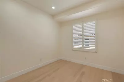 33 Silverado, Irvine, CA 92618 - Photo 8