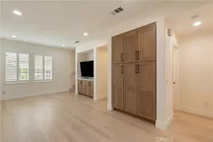 33 Silverado, Irvine, CA 92618 - Photo 2