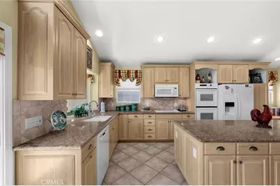 19762 Majorca, Yorba Linda, CA 92886 - Photo 6