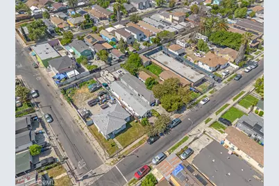 10621 Kalmia, Los Angeles, CA 90002 - Photo 10