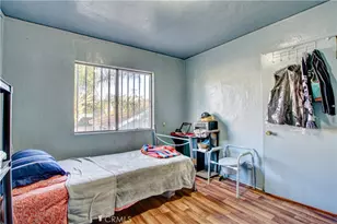 926 Spence, Los Angeles, CA 90023 - Photo 16