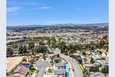 124 S Calle Da Gama, Anaheim Hills, CA 92807 - Photo 38