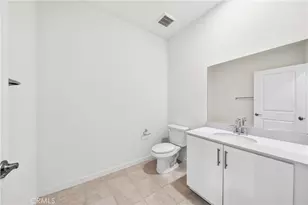2961 W Lincoln, Anaheim, CA 92801 - Photo 10
