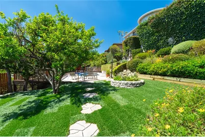 3664 Holboro, Los Angeles, CA 90027 - Photo 68