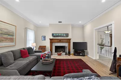 3664 Holboro, Los Angeles, CA 90027 - Photo 12