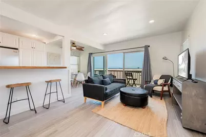 1003 Seal, Seal Beach, CA 90740 - Photo 4