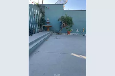 5221 E Beverly Boulevard, Los Angeles, CA 90022 - Photo 48