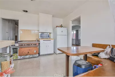 5221 E Beverly Boulevard, Los Angeles, CA 90022 - Photo 24