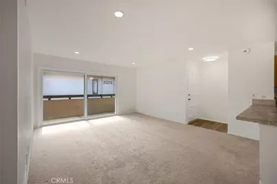 2521 W Sunflower Avenue #R8, Santa Ana, CA 92704 - Photo 6
