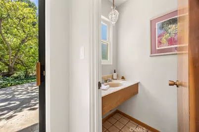 1601 Avolencia, Fullerton, CA 92835 - Photo 32