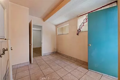 10425 Pace, Los Angeles, CA 90002 - Photo 10